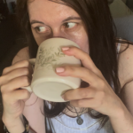 mi foto tomando café