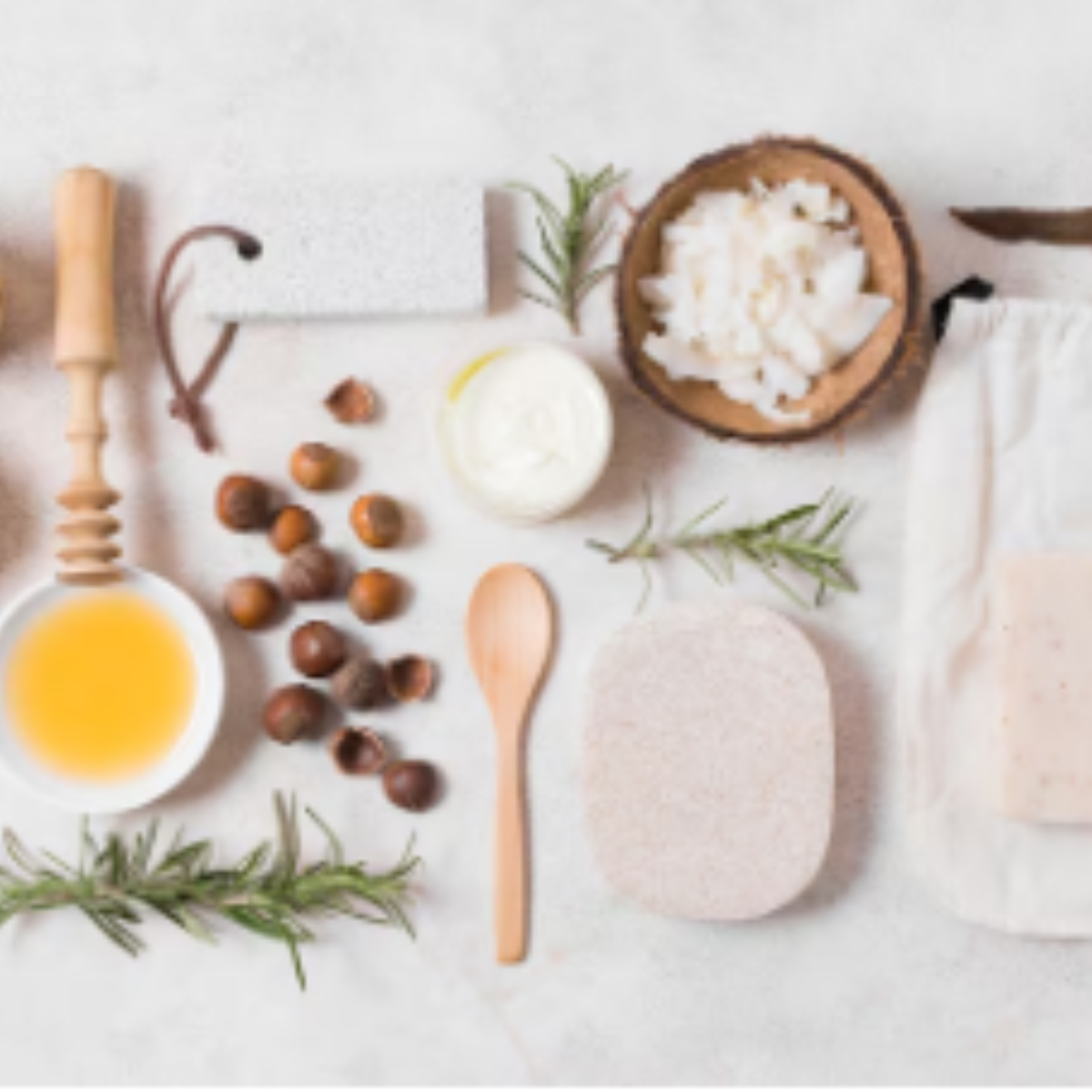 Guía para Crear Cosmética Natural desde Cero